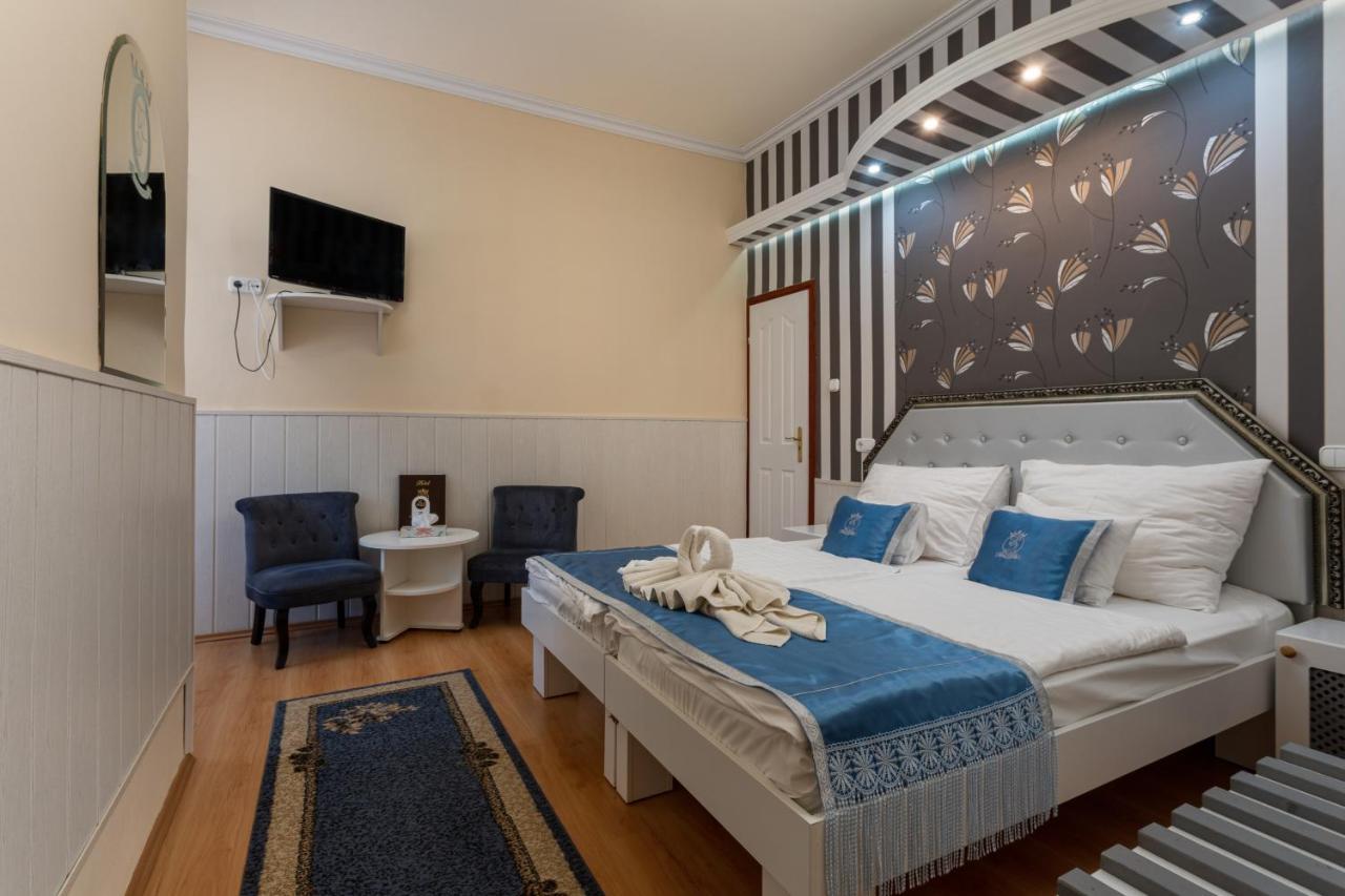 Illes Hotel Сегед Екстер'єр фото