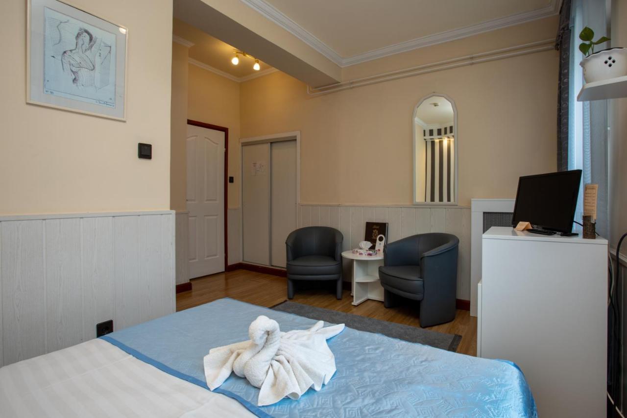 Illes Hotel Сегед Екстер'єр фото