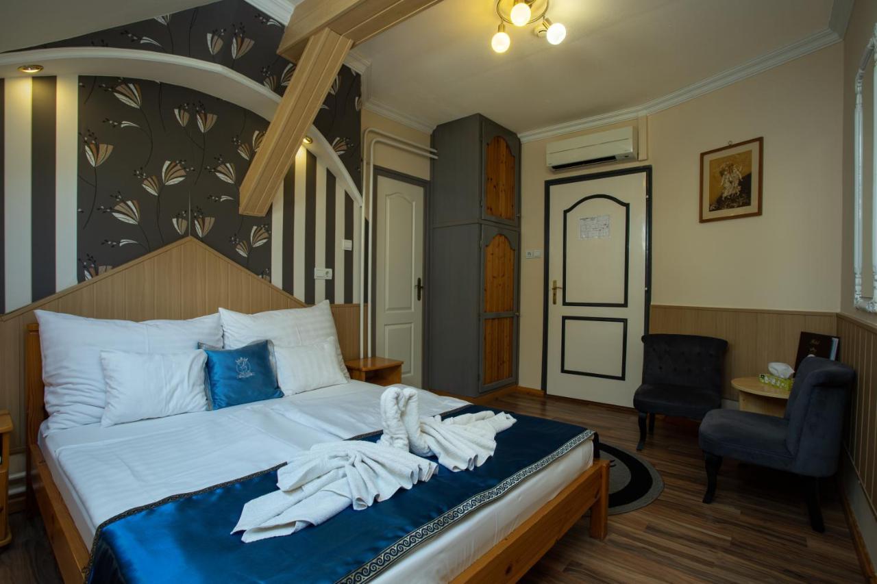 Illes Hotel Сегед Екстер'єр фото