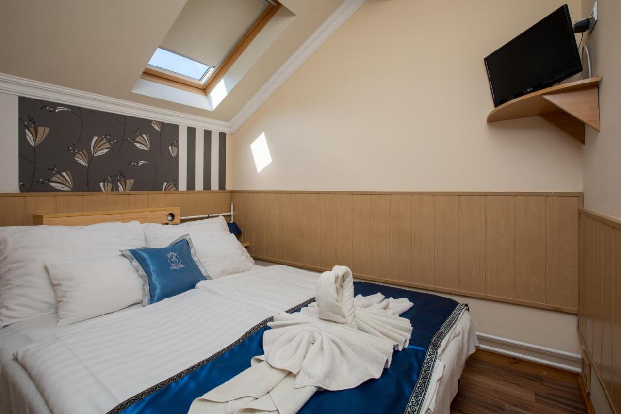 Illes Hotel Сегед Екстер'єр фото