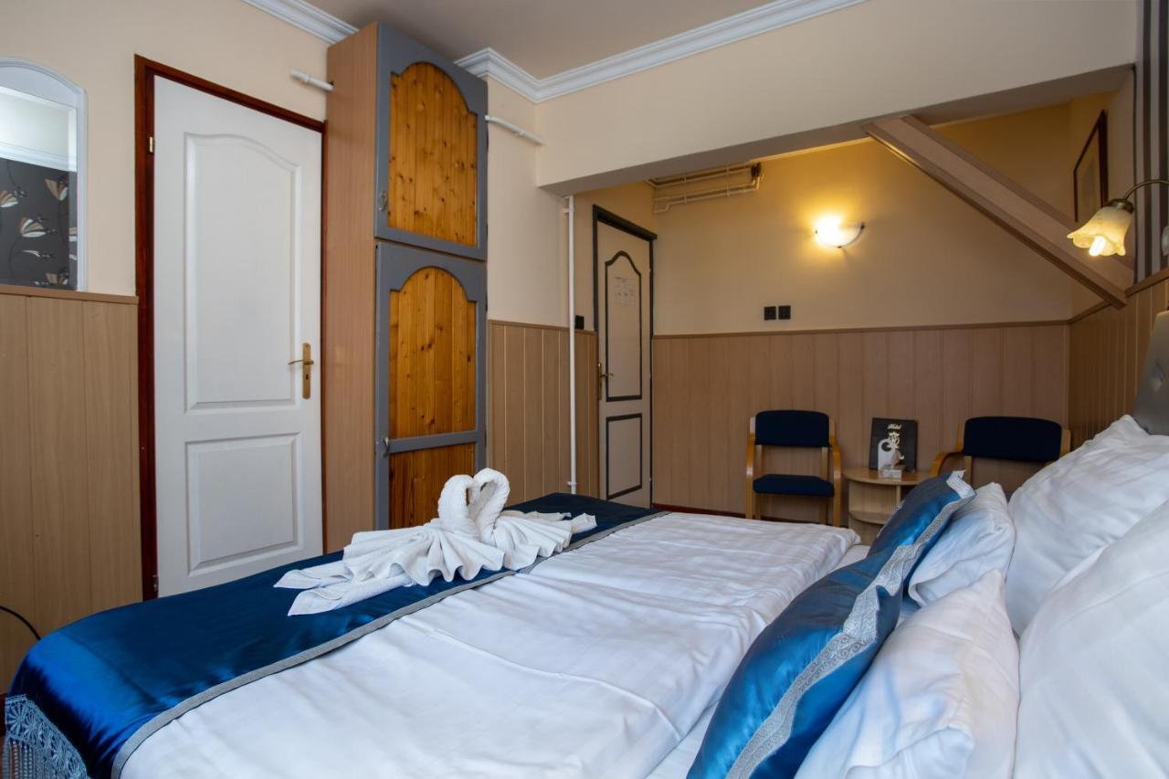 Illes Hotel Сегед Екстер'єр фото